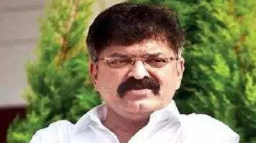 जितेंद्र आव्हाडांनी अण्णा हजारेंना दिल्या हटके अंदाजात वाढदिवसाच्या शुभेच्छा!