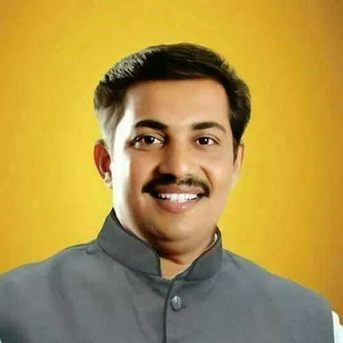 ”ओबीसींचे २७ टक्के राजकीय आरक्षण पुर्ववत करा, अन्यथा स्थानिक स्वराज्य संस्थांच्या निवडणूका होवू देणार नाही ”