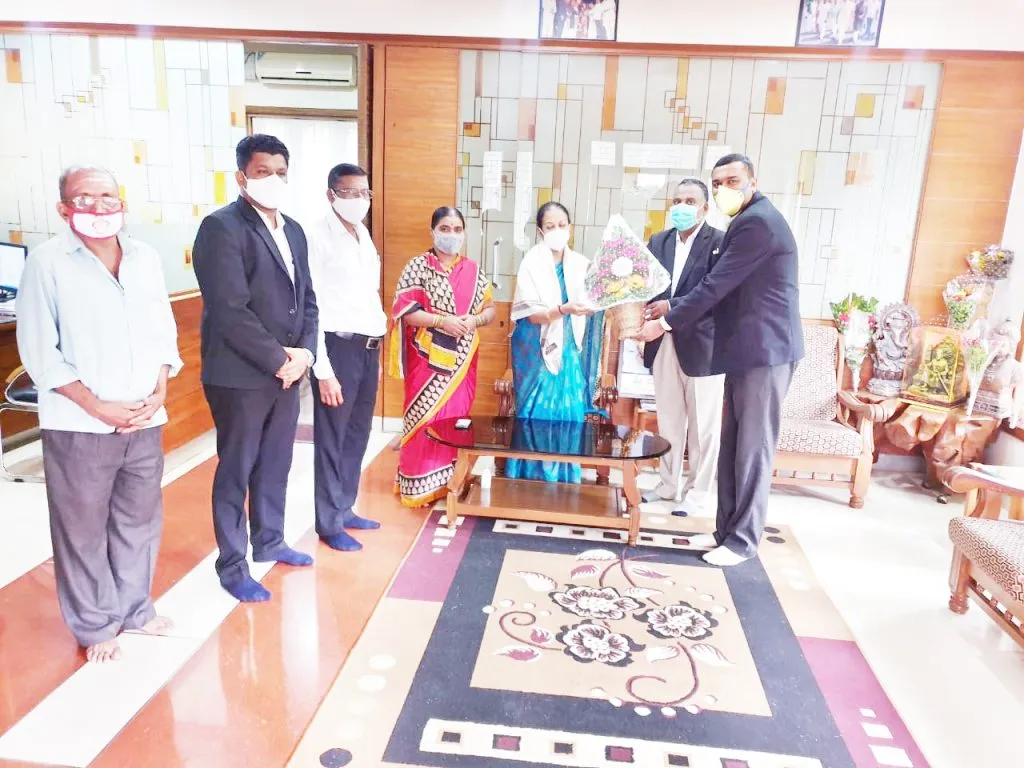 खासदार मंगला अंगडी यांचा बार असोसिएशनतर्फे सत्कार