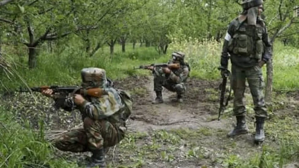 कुपवाडामध्ये दोन दहशतवाद्यांना कंठस्नान