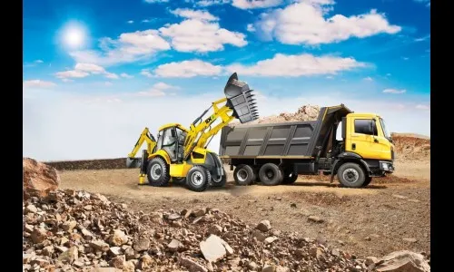 महिंद्रातर्फे नवीन बांधकाम उपकरणे सादर