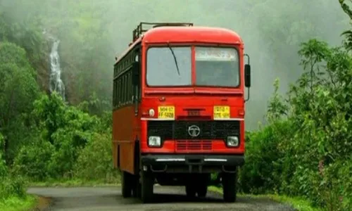 दोडामार्ग – कोल्हापूर बसेसच्या फेऱ्या सुरू