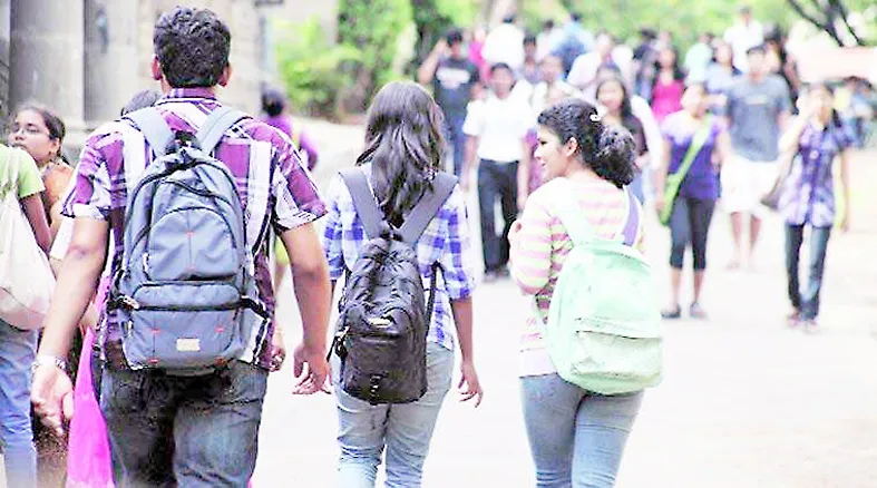 पदवी महाविद्यालयांबाबत 2 दिवसात निर्णय