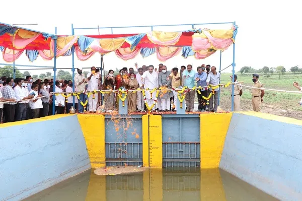 अडथळे पार करीत टेंभू योजना सुरू