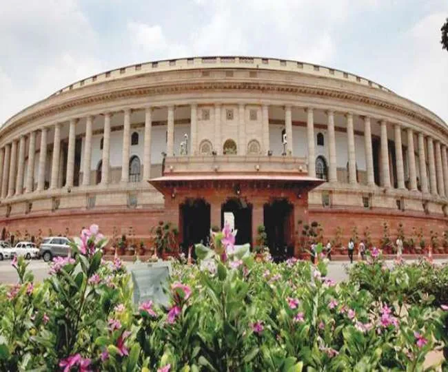 संसदेत 107 तासांपैकी केवळ 18 तास काम