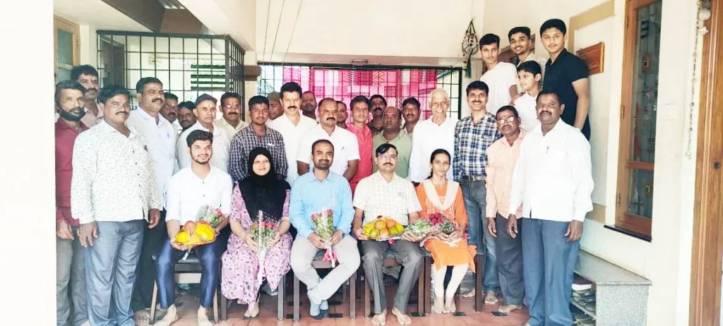 सरकारी कंत्राटदार-शास्त्रीनगर वसाहत ग्रामस्थांच्यावतीने कोरोना योद्धय़ांचा सत्कार