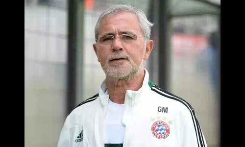 जर्मनीचा फुटबॉलपटू गर्ड मुलर कालवश