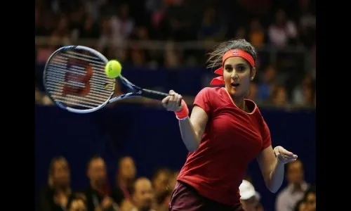 सानिया-मॅकहॅले अंतिम फेरीत