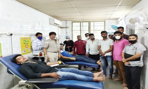 सावंतवाडीत रक्तदान शिबीराला उत्स्फूर्त प्रतिसाद