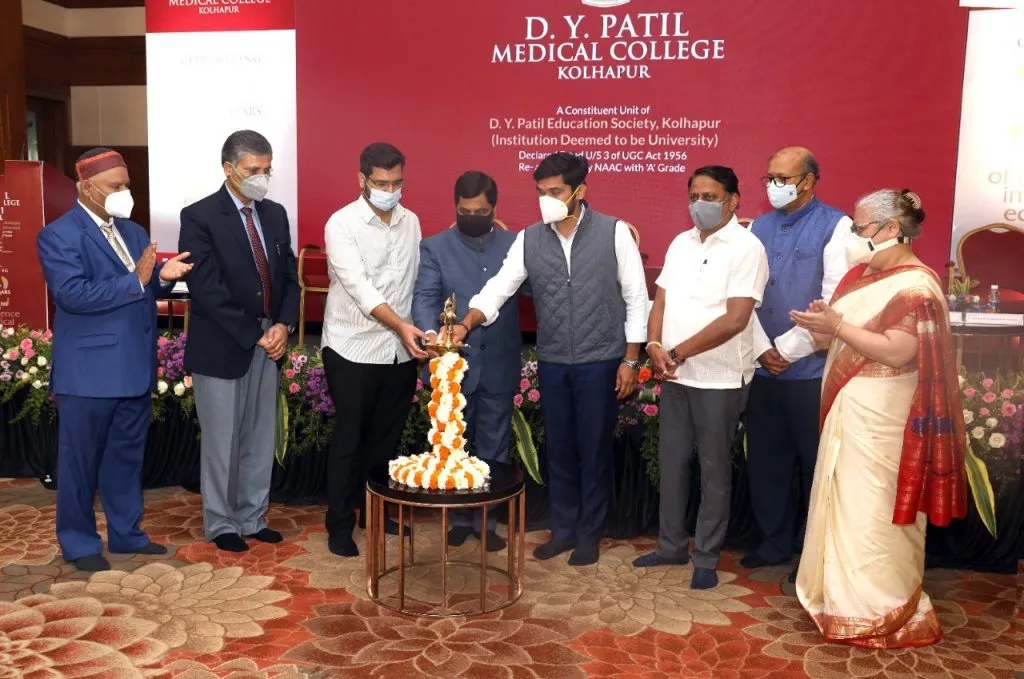 डी. वाय. पाटील मेडिकल कॉलेज दर्जेदार वैद्यकीय शिक्षणासाठी कटीबद्ध