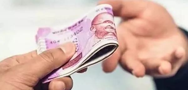 सांगली : २५ हजाराची लाच घेताना मंडल अधिकारी व संगणक ऑपरेटरला अटक