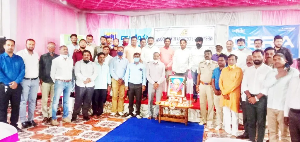 शिक्षक, पोलिसांसह अभियंत्यांचे योगदानही मोठे