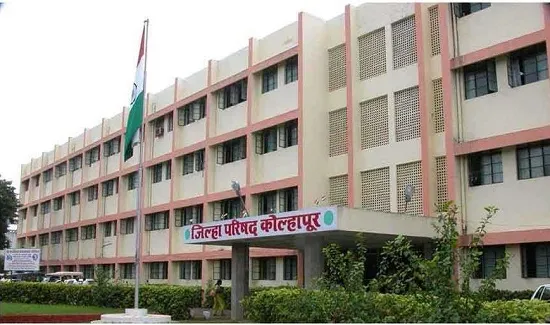 ‘आरोग्य’मध्ये स्थानांतरण, काम बांधकाम विभागात