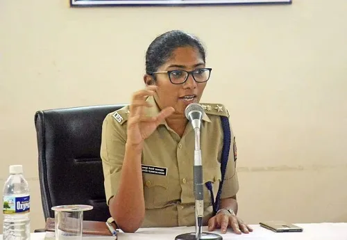 भोंदूबाबा मनोहर भोसले प्रकरणात फसवणूक झालेल्यांनी पुढे यावे – पोलीस अधीक्षक