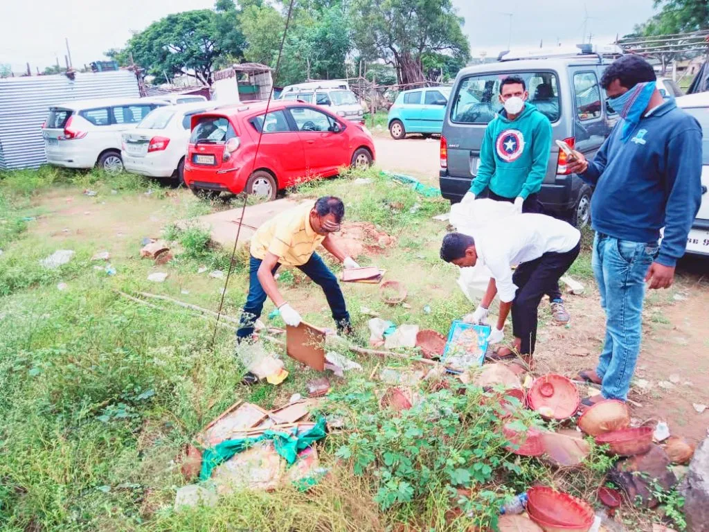 यल्लम्मा डोंगरावरील भग्नप्रतिमांचे संकलन
