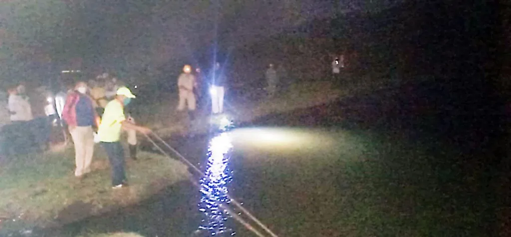 खाणीत बुडून दोन तरुणांचा मृत्यू