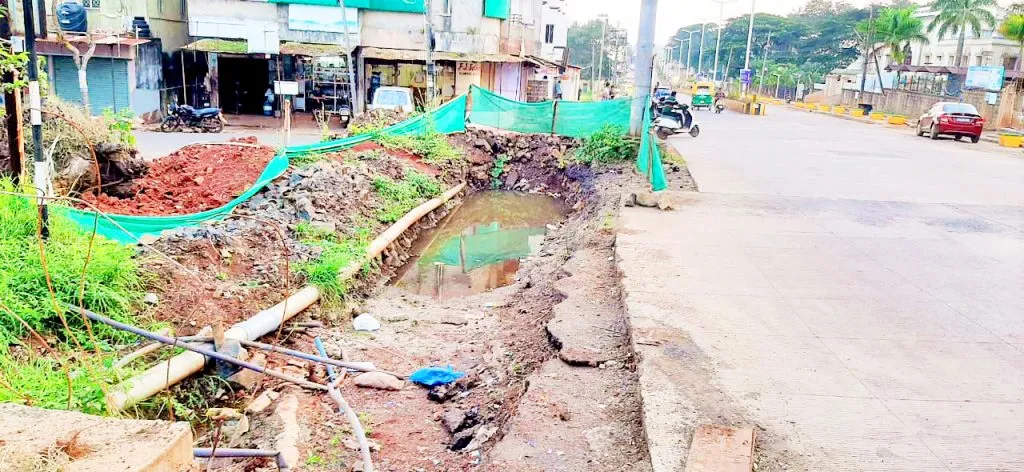 शिवबसवनगर येथील विकासकामे अर्धवट