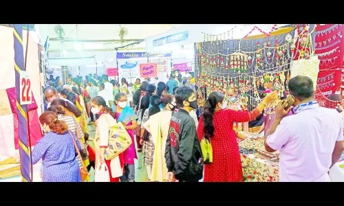 आविष्कार उत्सवाला लक्षणिय प्रतिसाद