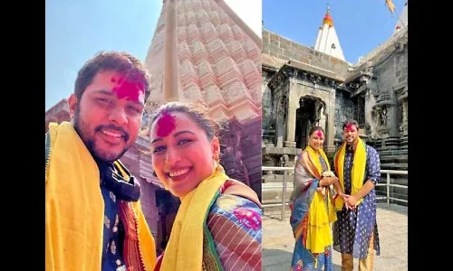 सुयश आयुषीने केले देवदर्शन…