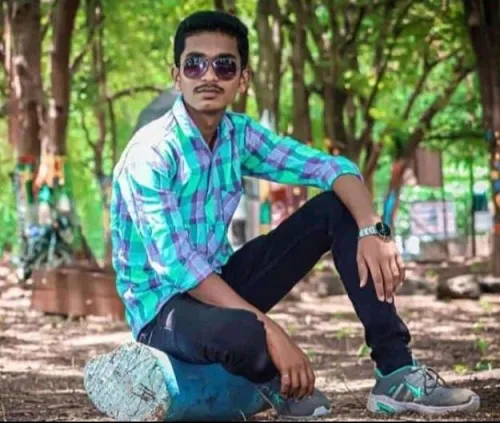 ऐन दिवाळीत एकुलत्या मुलाचा मृत्यू; खटाववर शोककळा