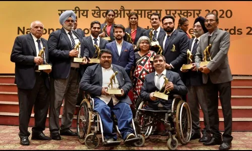 राष्ट्रीय क्रीडा पुरस्कार जेत्यांचा क्रीडामंत्र्यांच्या हस्ते सन्मान