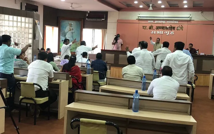 भुयारी गटार योजनेवरुन विकास आघाडी, राष्ट्रवादीत जुंपली