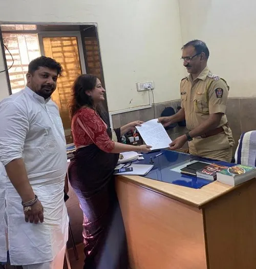 कंगना राणावत भारताच्या स्वातंत्र्यावर केलेल्या वक्तव्याविरोधात AAP ची तक्रार दाखल