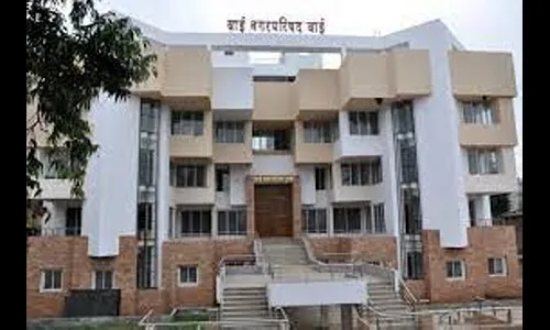 वाई पालिकेच्या विशेष सभेत वादळी चर्चा