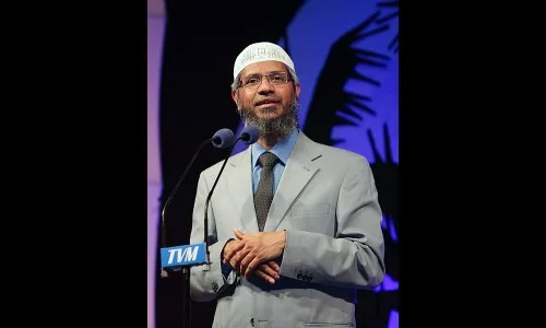 झाकिर नाईकच्या संघटनेवरील बंदीमध्ये वाढ