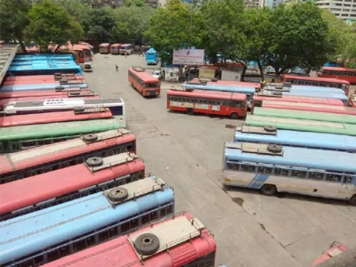 एसटी हिंसाचारप्रकरणी पन्नासपेक्षा अधिक गुन्हे दाखल