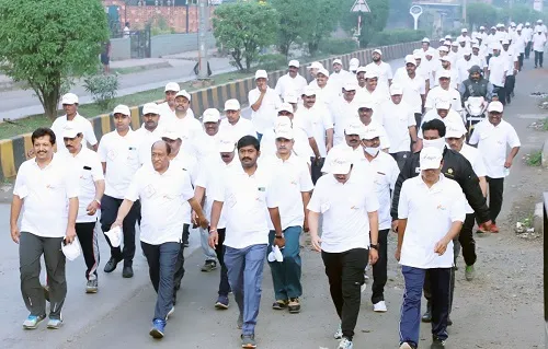 गोकुळतर्फे `वॉकेथॉन’ने डॉ. कुरियन यांना अभिवादन