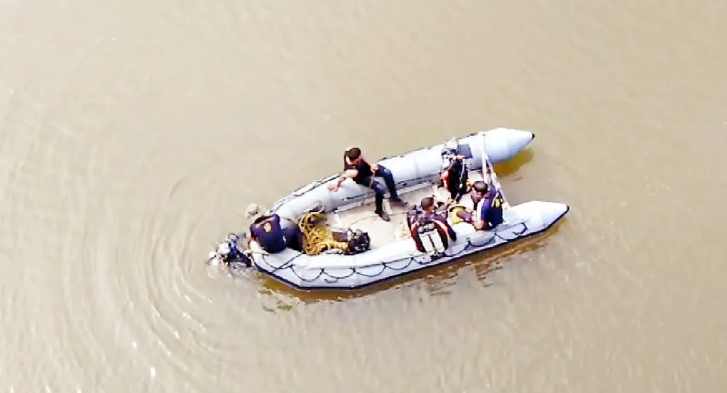 पाडेली म्हादई नदीच्या पात्रात 25 किलो स्फोटके फेकली