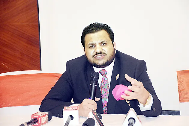 धनवर्षा ग्रृप कंपनीने मागितला गोठवलेल्या म्हापसा अर्बनचा ताबा