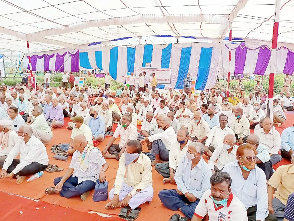 परिवहनच्या निवृत्त कर्मचाऱयांचे वाढीव पेन्शनसाठी आंदोलन