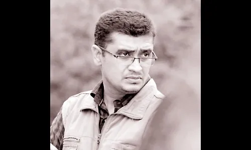 ऋषिकेश देसाई यांना पत्रकार संघाचा पुरस्कार