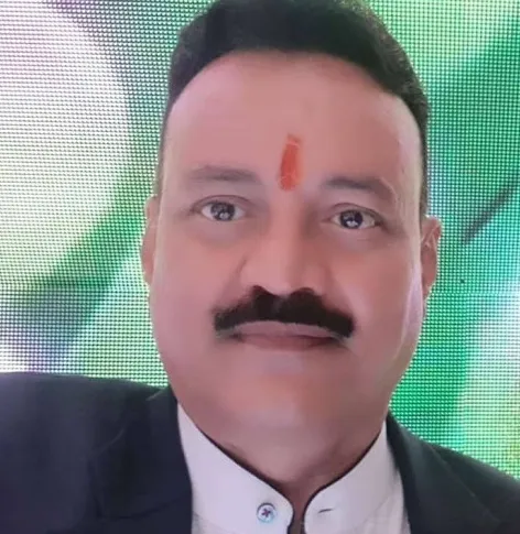 दिल्लीतील शैक्षणिक अभ्यासगटात सीईओ चव्हाण यांची निवड