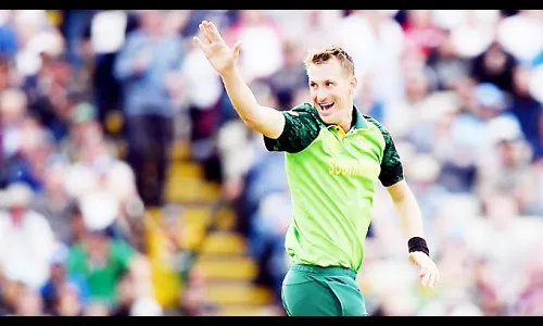 दक्षिण आफ्रिकेचा अष्टपैलू मॉरिस निवृत्त