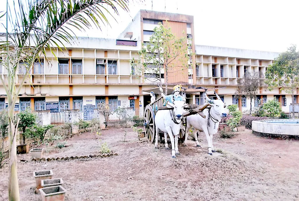 Hartal to the decision of the meeting of the guardian ministers