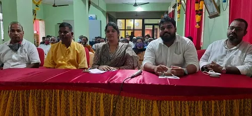 भाजपच्या सावित्री कवळेकर अपक्ष लढणार