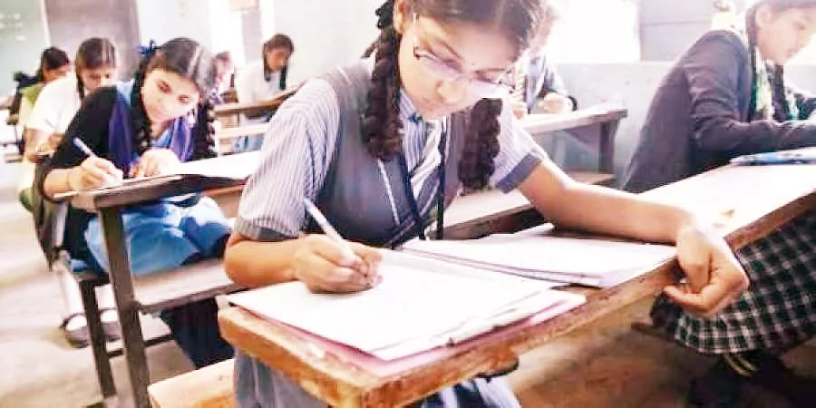 एप्रिलपूर्वी शाळांत परीक्षा संपवा