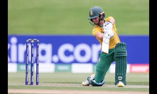 द. आफ्रिकेचा पाकिस्तानविरुद्ध निसटता विजय