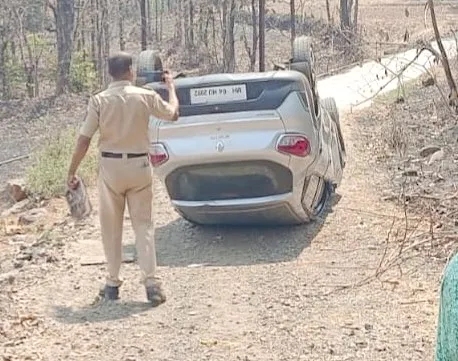 पोलादपूर, निपाणीनजीक अपघातात जिल्हय़ातील सहाजण जखमी