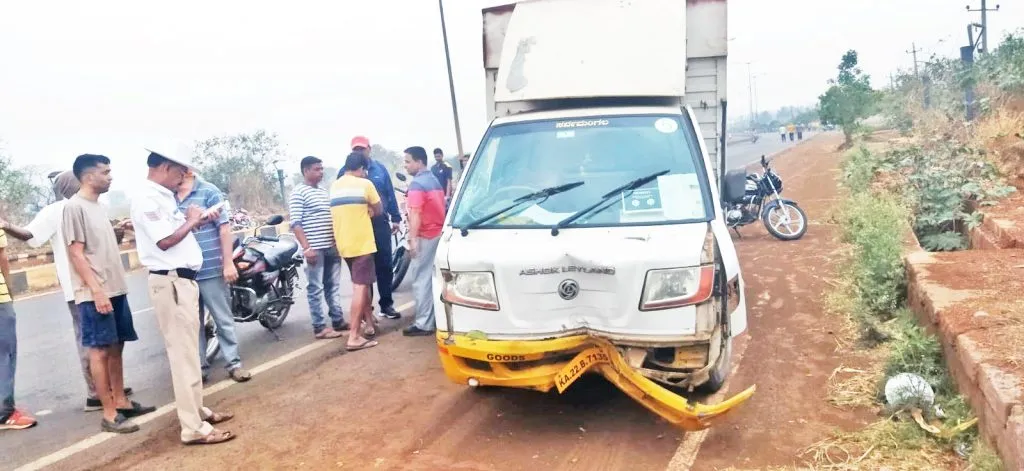 मालवाहू वाहनाच्या ठोकरीने पादचाऱयाचा मृत्यू