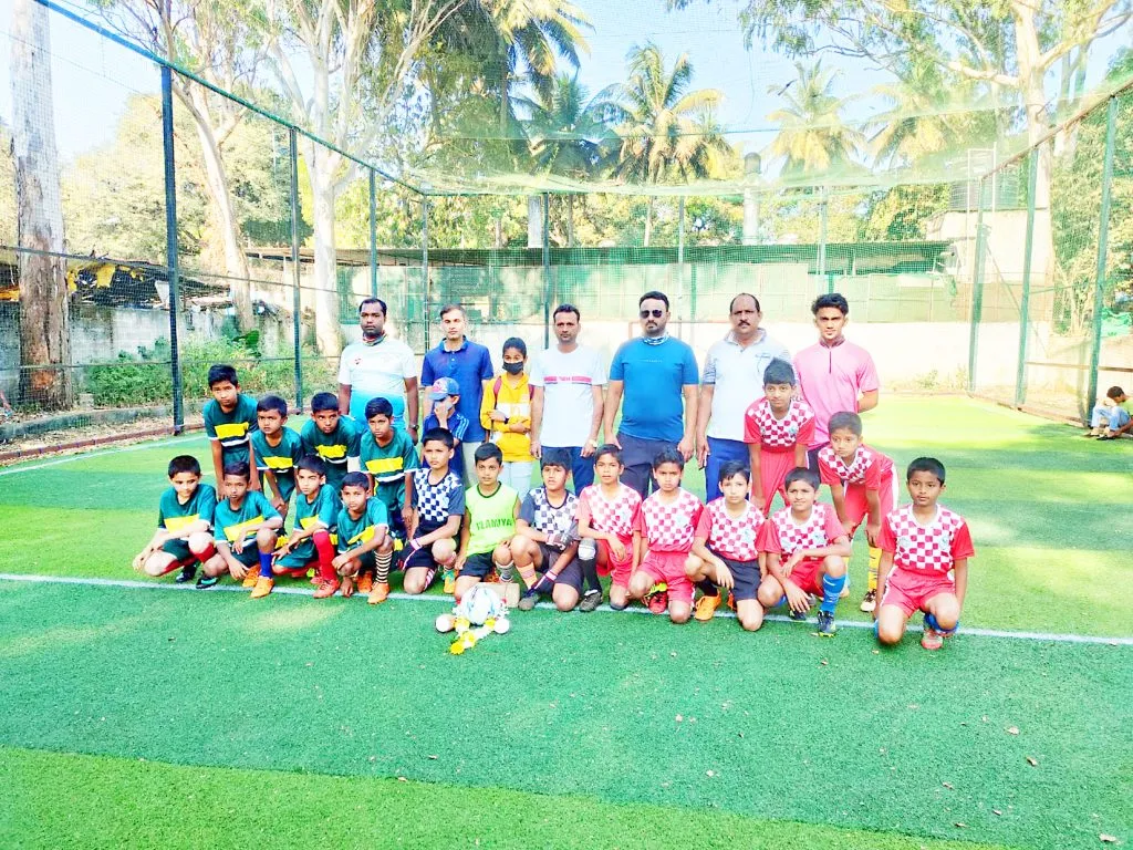 यू-12 एमएसडीएफ चषक फुटबॉल स्पर्धेला प्रारंभ