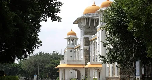 शिवाजी विद्यापीठातील वसतिगृहचे शुल्क ऑफलाईन भरा