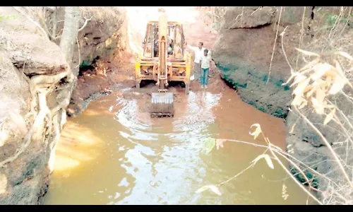 नद्या गाळमुक्ततेसाठी सकारात्मक मानसिकता हवी