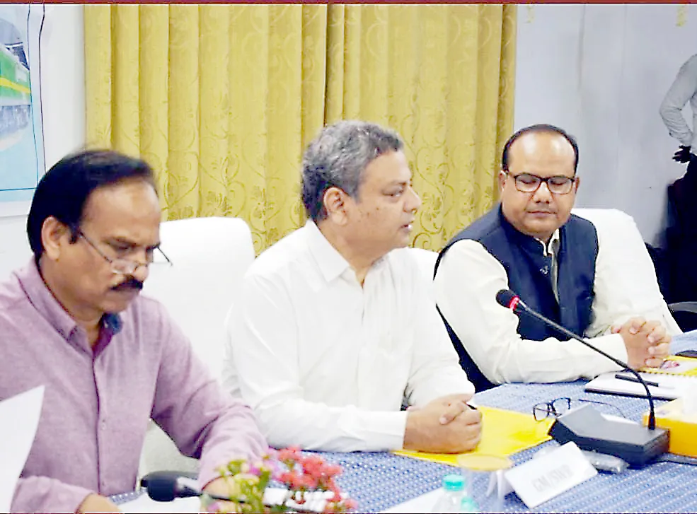 कठीणप्रसंगी आत्मविश्वासाने निर्णय घ्या