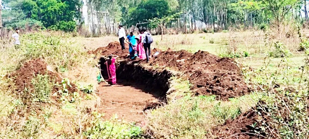 निलजी-मुतगा नाल्यापर्यंतचे काम अर्धवट