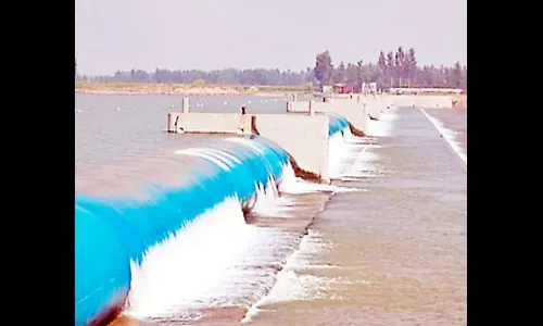 आग्रा येथे साकारतेय ‘रबरा’चे धरण