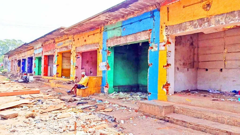 भाजी मार्केट गाळय़ांचा ताबा कॅन्टोन्मेंटकडे